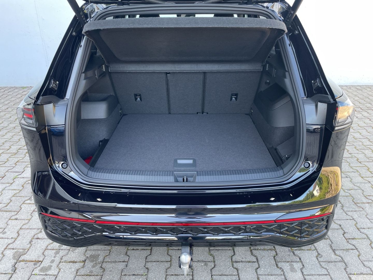 Tiguan 2.0 TDI DSG Black Style AHK/IQ.Light/Navi