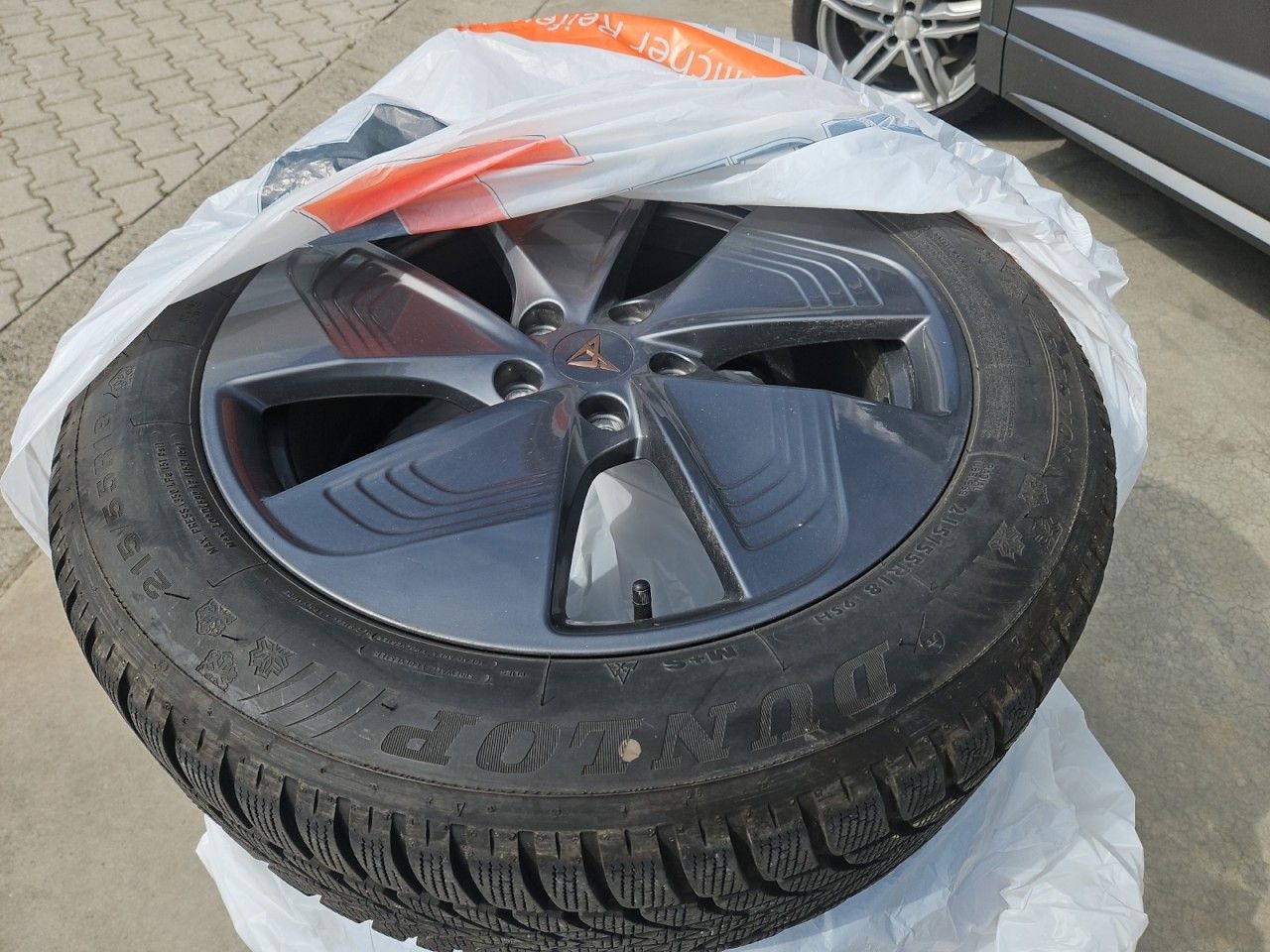 Fahrzeugabbildung CUPRA Born 150 kW Navi,Wärmepumpe,Batterieprotokoll