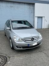 Mercedes-Benz B 150 - Sports Tourer Silber metallic LED Schein - gebrauchte Mercedes-Benz B 150 aus dem Jahr 2006