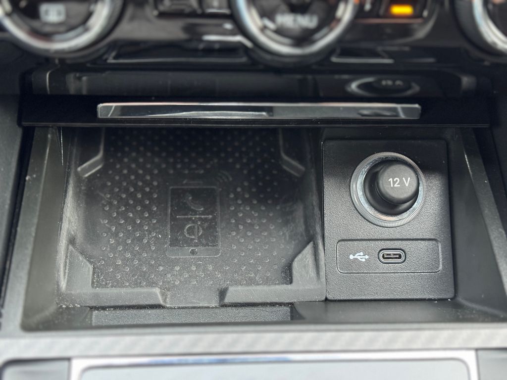 SKODA Superb Combi 2.0 TDI Sportline DSG SKODA Superb Combi 2.0 TDI Sportline DSG