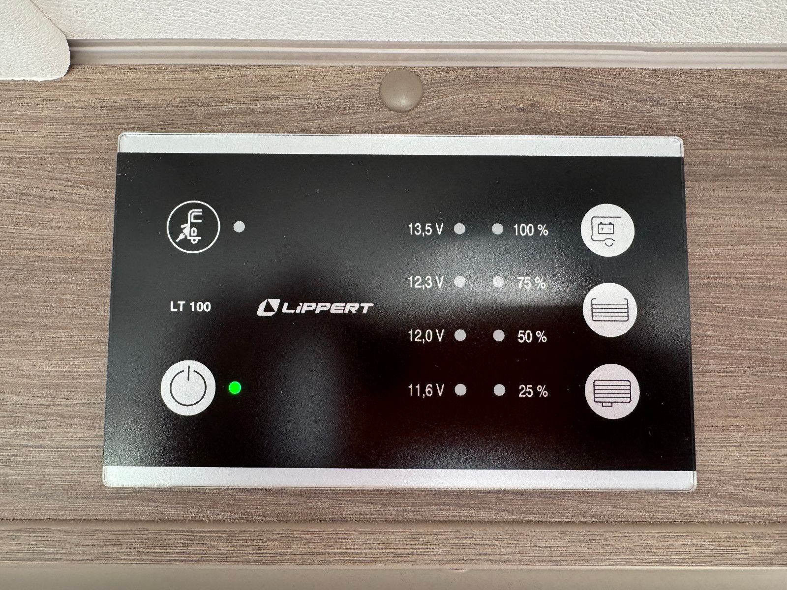 Fahrzeugabbildung Carado V337 Pro+ SPRING SALE - 6.279€ SPAREN !