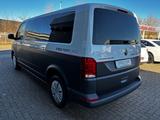 Volkswagen T6.1 Kombi/Lang/Navi/Kamera/8-Sitzer - : Sitzer 8