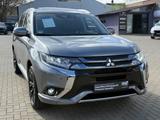 Mitsubishi Outlander PHEV Top 4WD - Mitsubishi mit Hybrid-Antrieb: Geländewagen
