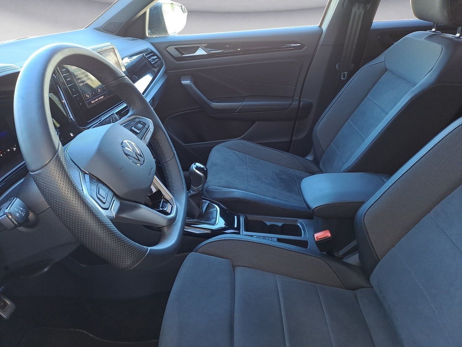 Volkswagen T-Roc - Bild 5
