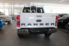 Fahrzeugabbildung Ford RANGER 2.0 TDCi 4x4 XLT DoKa Automatik