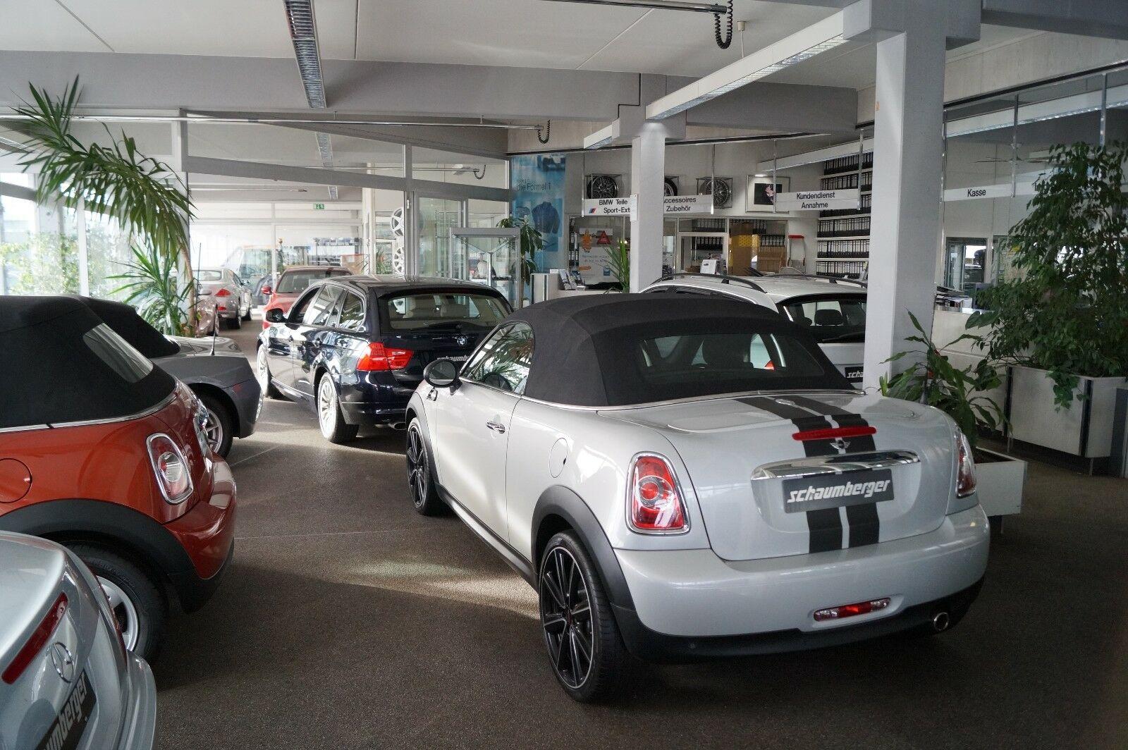 showroom-image-top