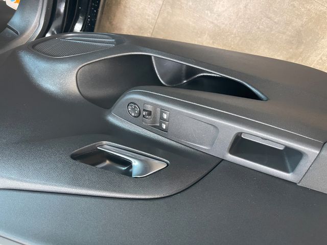 MYAUTOCENTER – Gebraucht- und Jahreswagen mit Werkstattservice in Pfaffenhofen Opel Corsa F Edition *LED*Klima*Sitzheizung*