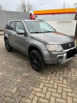 Suzuki Grand Vitara 1.9 ddis - Suzuki Grand Vitara aus 2007 mit Diesel-Antrieb