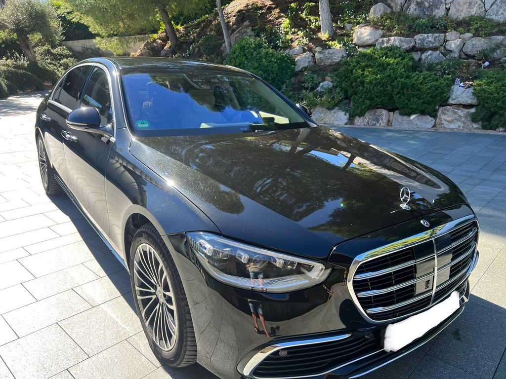 Image of Mercedes-Benz S 580