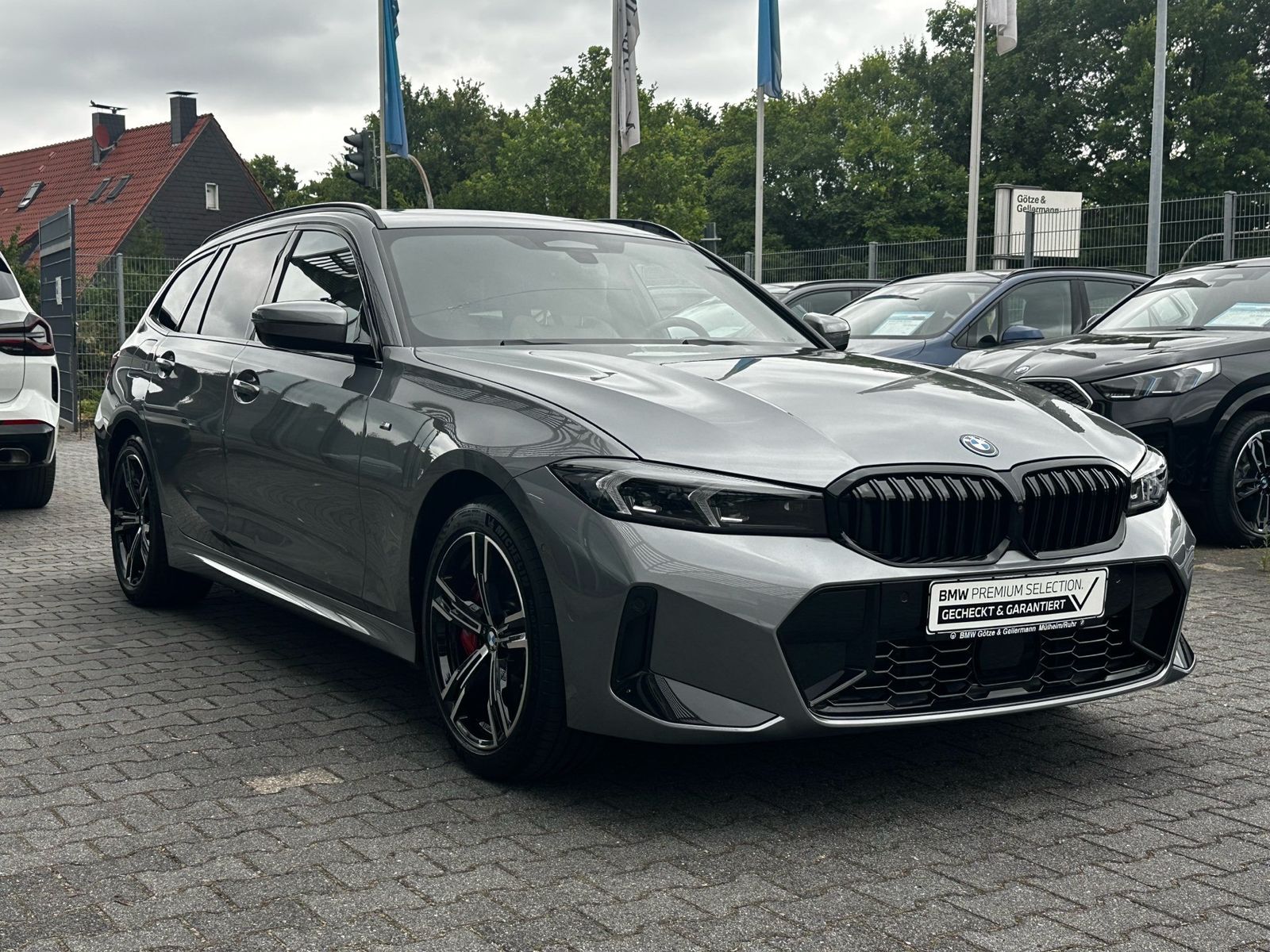 BMW 330e xDrive Touring M Sport PRO Leder Stop&Go foto 3