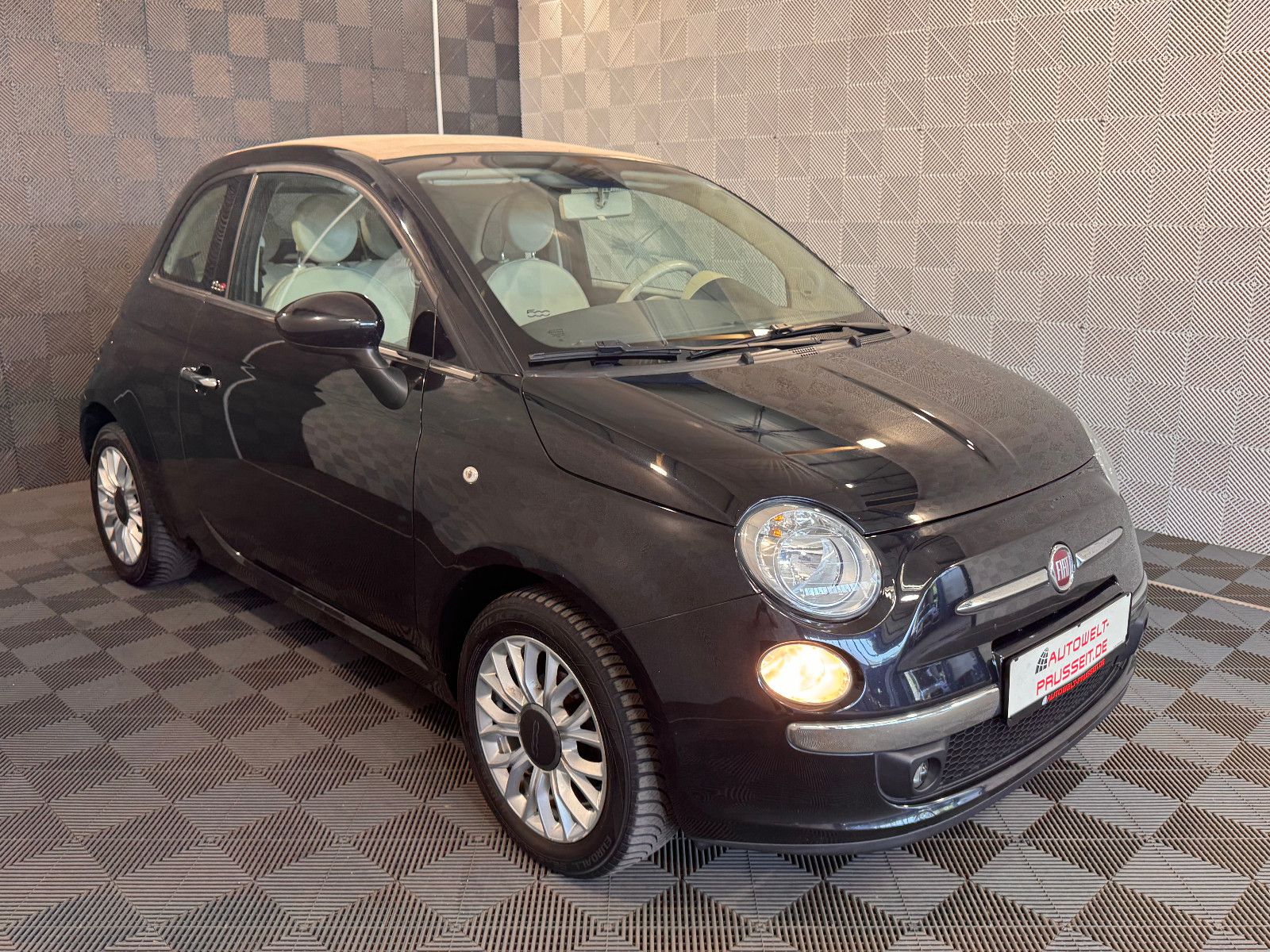 Gebrauchtwagen Fiat 500 500 Cabrio*LOUNGE*KLIMA-BLUETOOTH-INTERSCOPE-PDC in Künzell