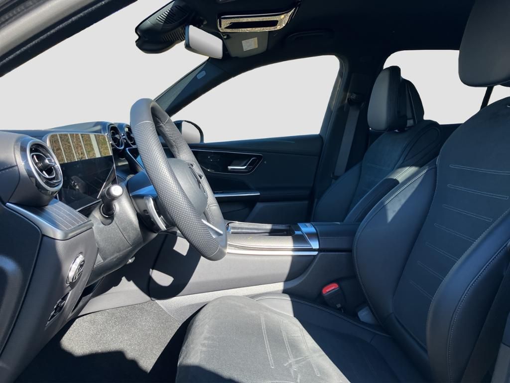 Fahrzeugabbildung Mercedes-Benz GLC 200 4MATIC AMGLine*NightPaket*Kamera*CarPlay