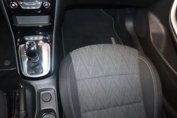 Fotografie des Opel Astra 1.4 Turbo Start/Stop Sports Tourer AT Opel