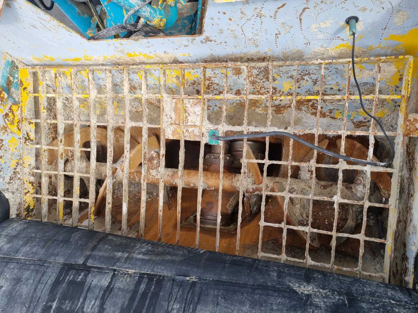 Fahrzeugabbildung Andere De Buf Beton-Mischer 9m³/Sermac 24m Betonpumpe