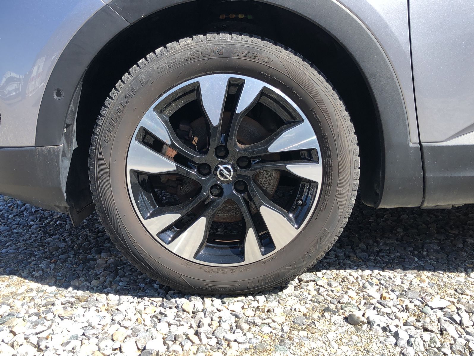 Fahrzeugabbildung Opel Grandland Elegance