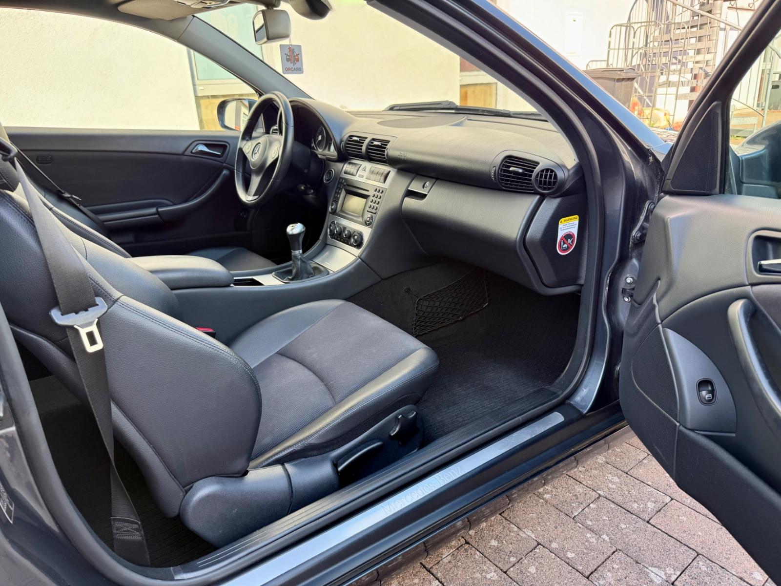 Mercedes-Benz CLC 200 KOMPRESSOR 2.Hand*TÜV NEU*Stand&Sitzhzg.