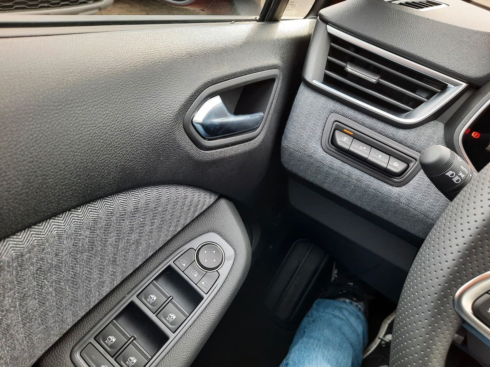 Renault Clio - Bild 19