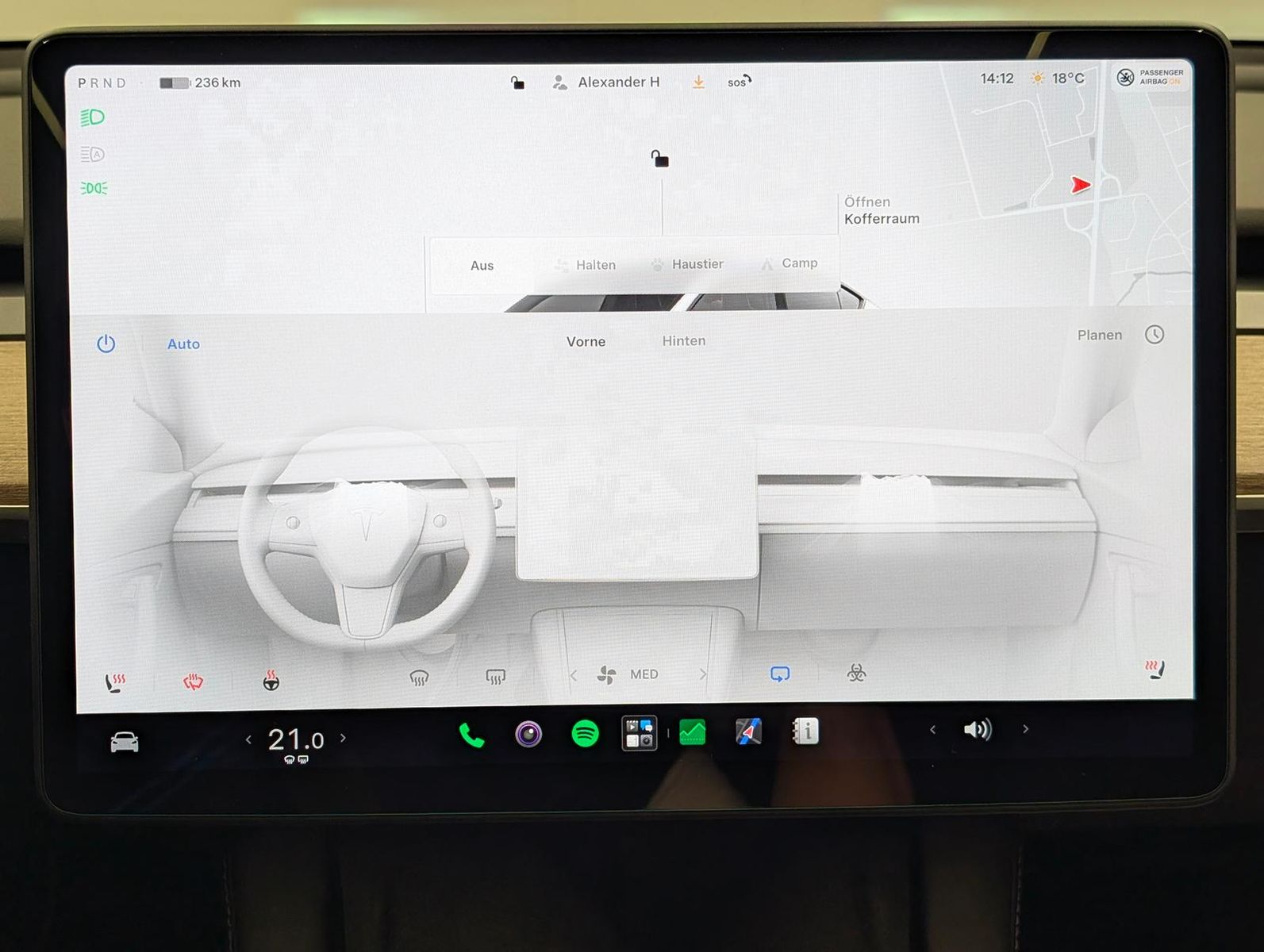 Tesla Model Y AWD Long Range Matrix Pano Navi SHZ Kam foto 19