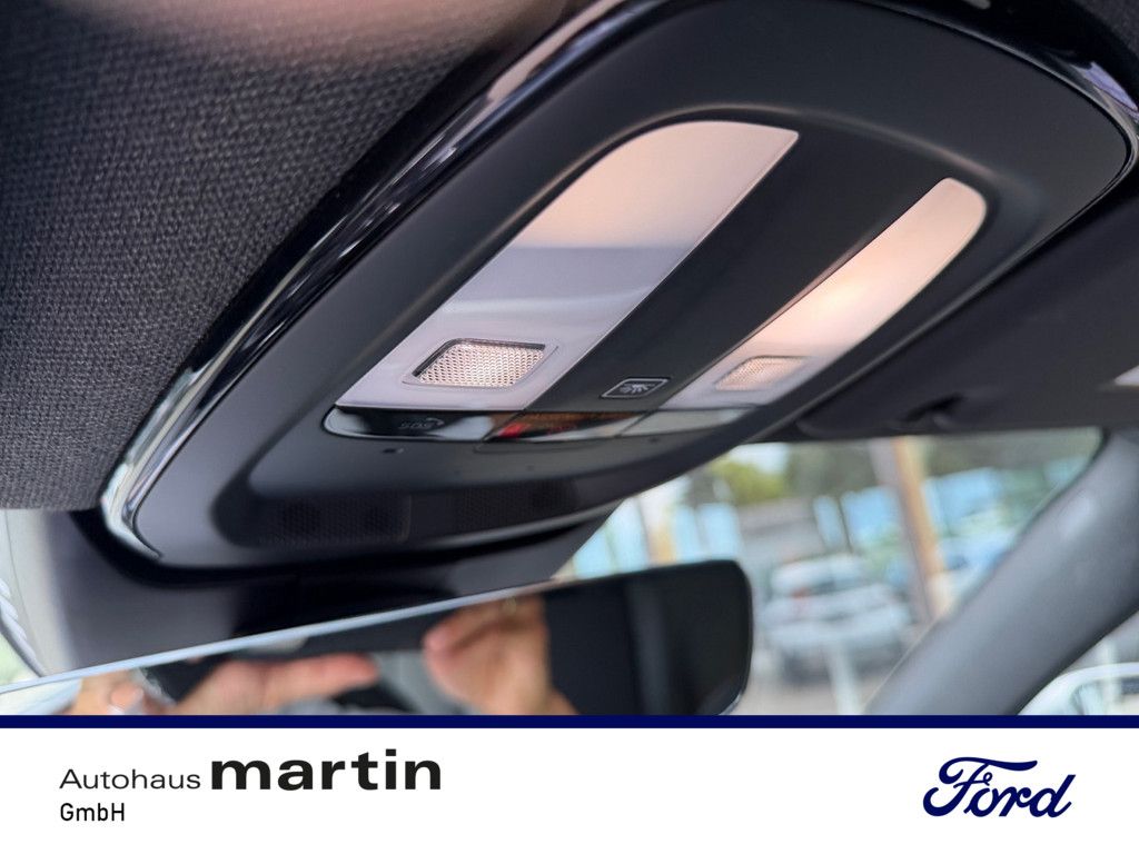 Fahrzeugabbildung Volvo XC40 2.0 Core 2WD SHZ NAVI W-LAN ACC FACEL. LED