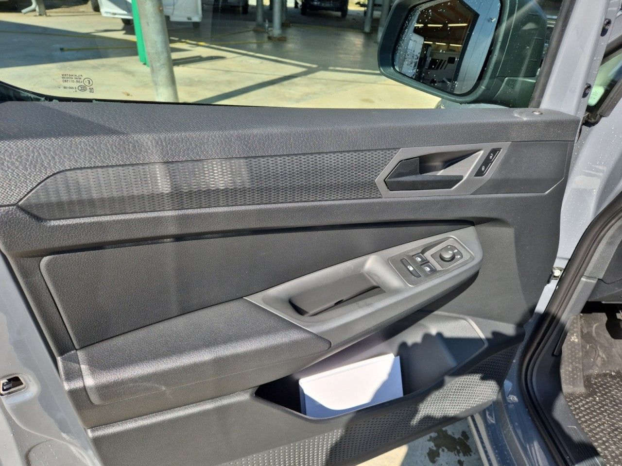 Fahrzeugabbildung Volkswagen Caddy Cargo Basis Freisprech,Tempomat,Klima
