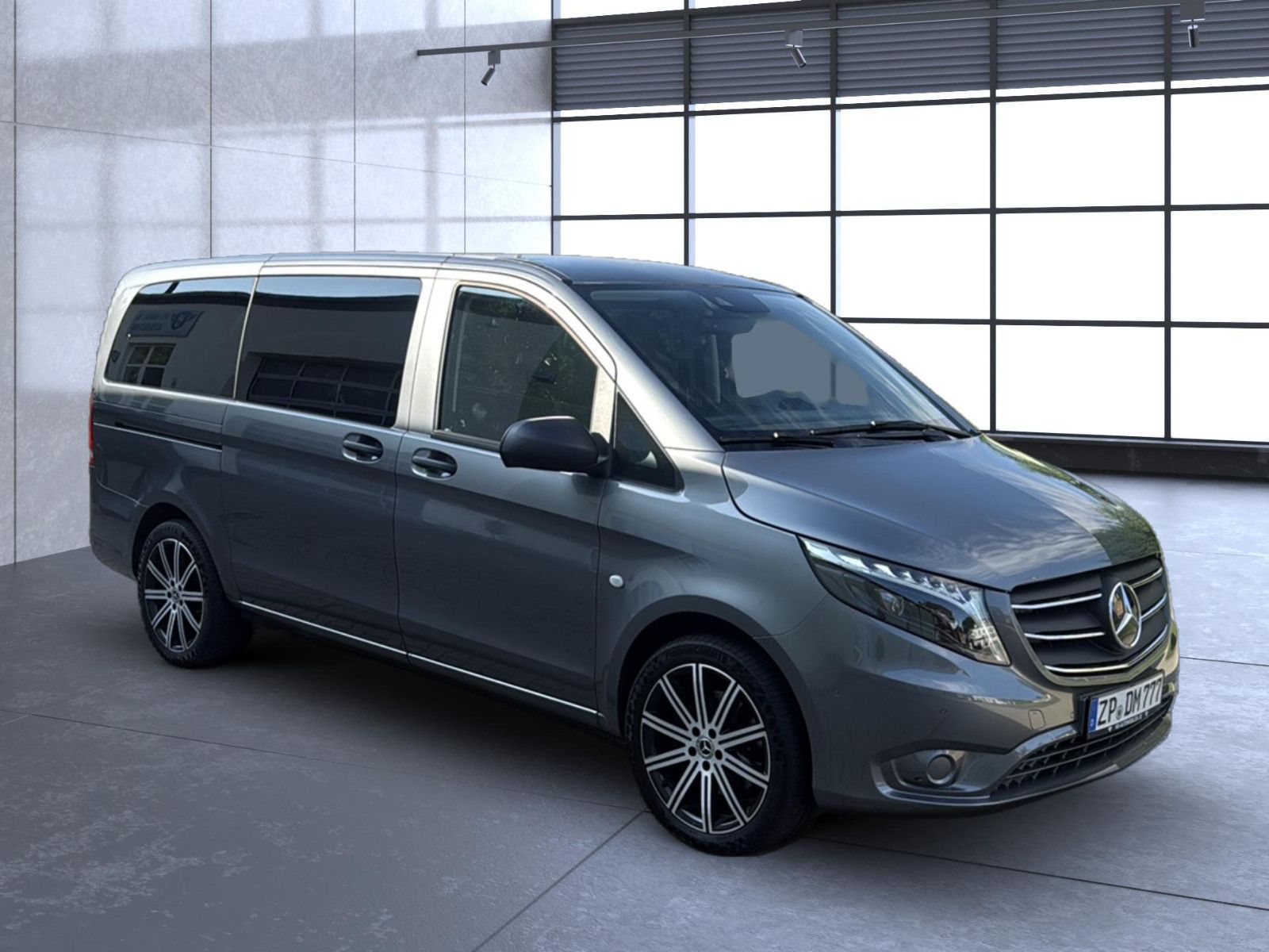 Fahrzeugabbildung Mercedes-Benz Vito Tourer  CDI 4x4 lang Select