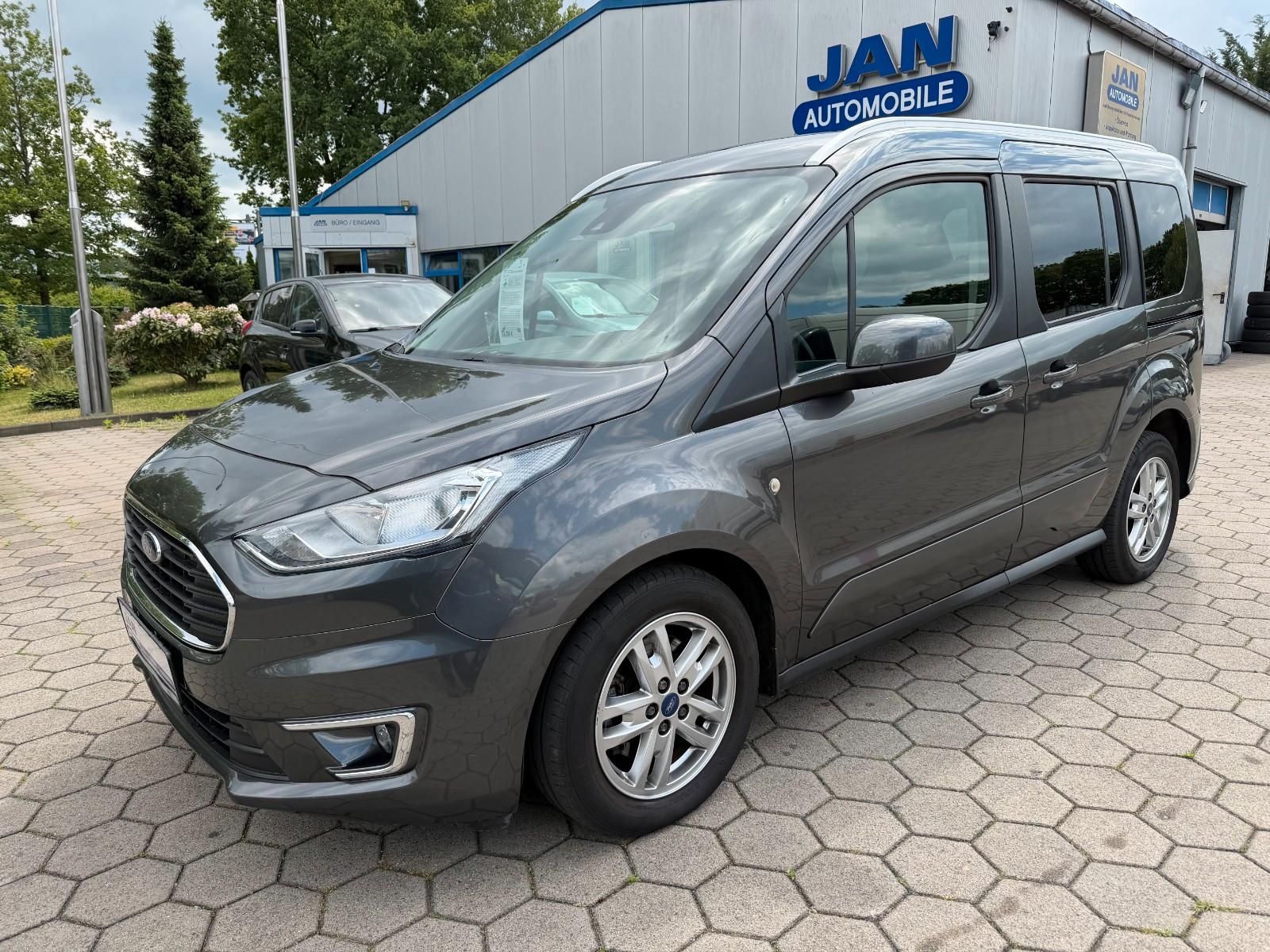 Ford Tourneo Connect Titanium PDC Pano AHK 1.Hand