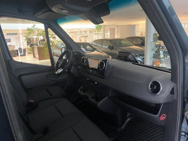 Sprinter 317 CDI 9G Hoch Standard AHK Navi Distr