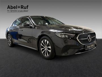 Mercedes E 220 - 6