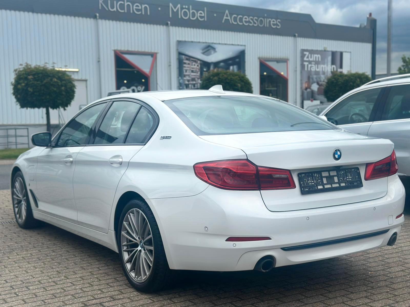 BMW 530 5 Limousine 530 e Sport Line Vollausstattung