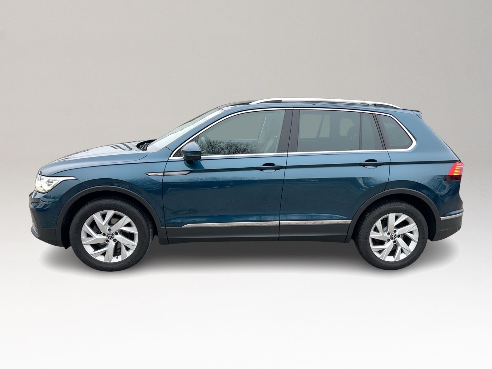 Tiguan Life 2,0 l TDI 4MOTION, AHK, IQ Light, Bu