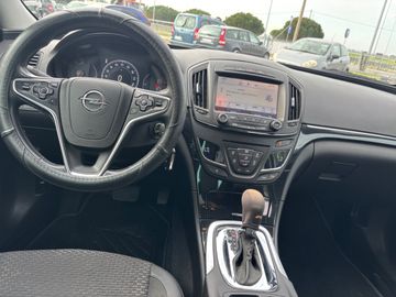 Opel Insignia - 11
