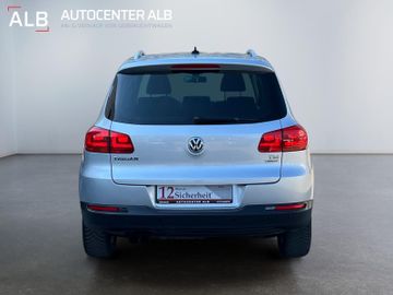 Volkswagen Tiguan - 4