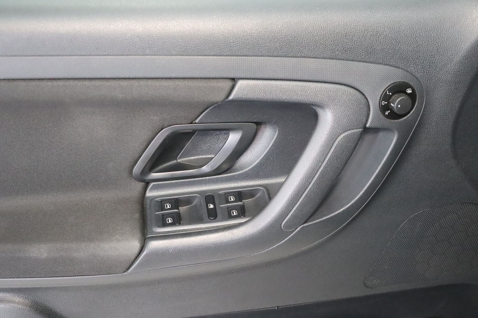 Fahrzeugabbildung SKODA Fabia Combi 1.2 TSI Ambition * HU/AU neu * Fami
