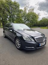 Mercedes-Benz E 250 CDI 4MATIC T B.E. AVANTGARDE Aut. AVAN...