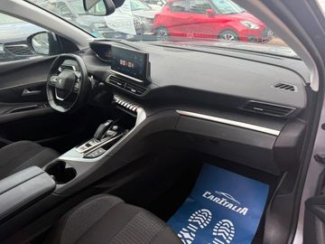 Peugeot 5008 - 9