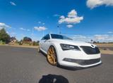 Skoda Superb 2.0 TDI SCR 140kW DSG SportLine Combi... - Skoda Superb: 140