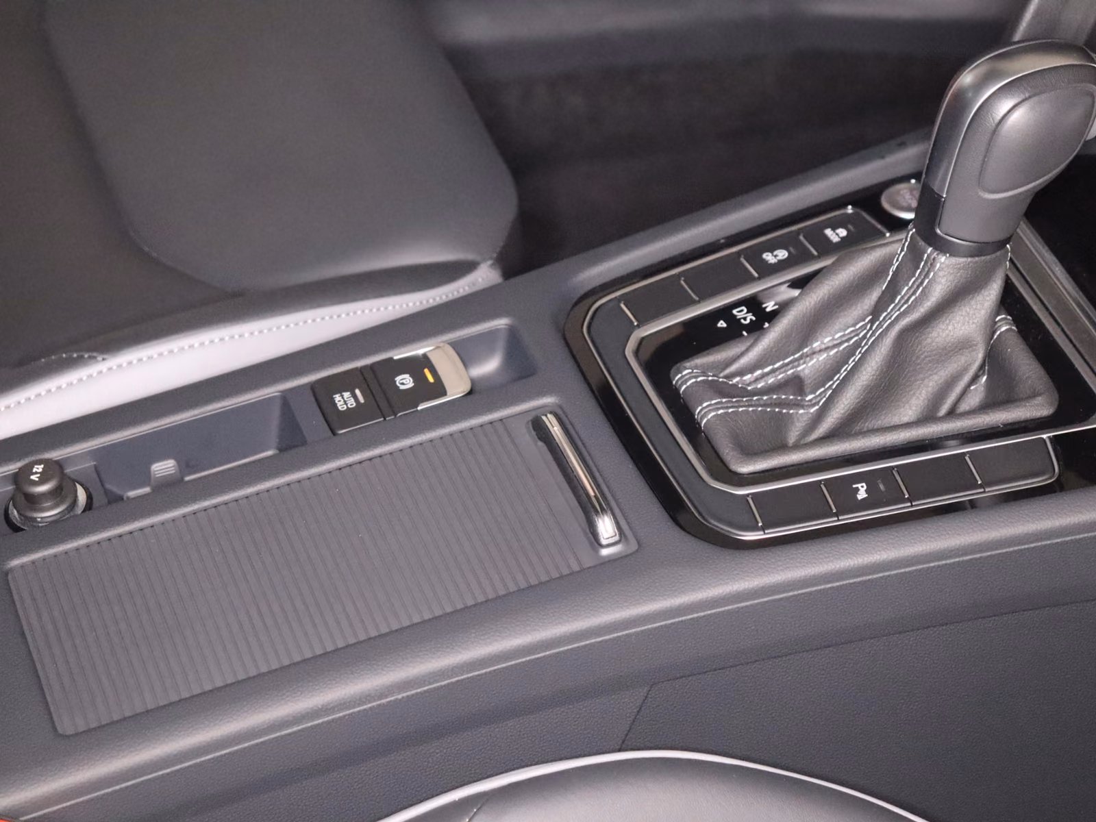 Volkswagen Arteon 2.0FSI 4M 299,-ohne Anzahlung Pano Leder, миниатюра 25