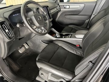 Volvo XC40 - 6