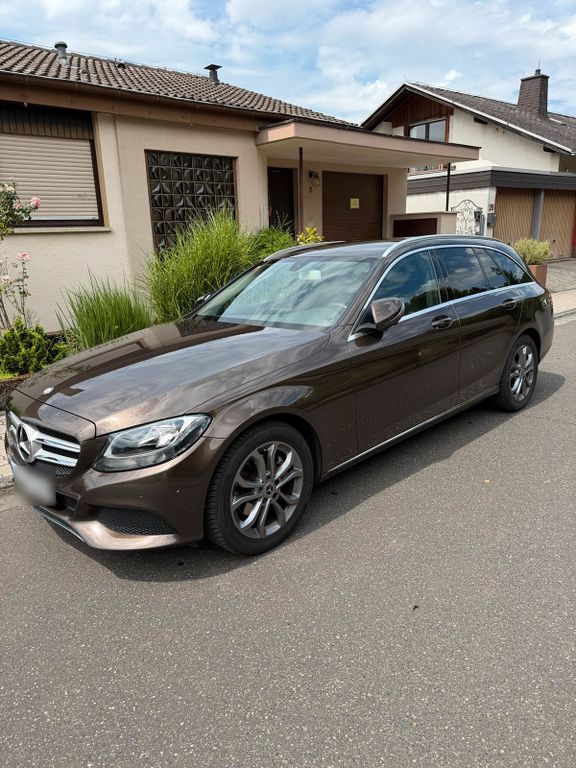 Image of Mercedes-Benz C 200