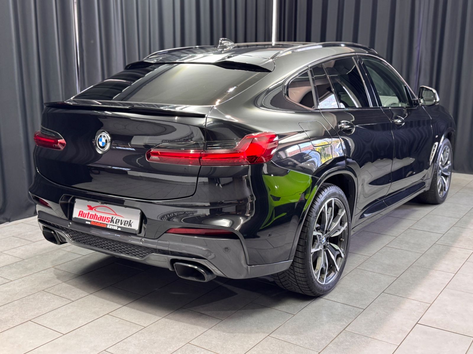Fahrzeugabbildung BMW X4 M40 d |360°|HUD|PANORAMA|LED|DIG-TACHO|20"|