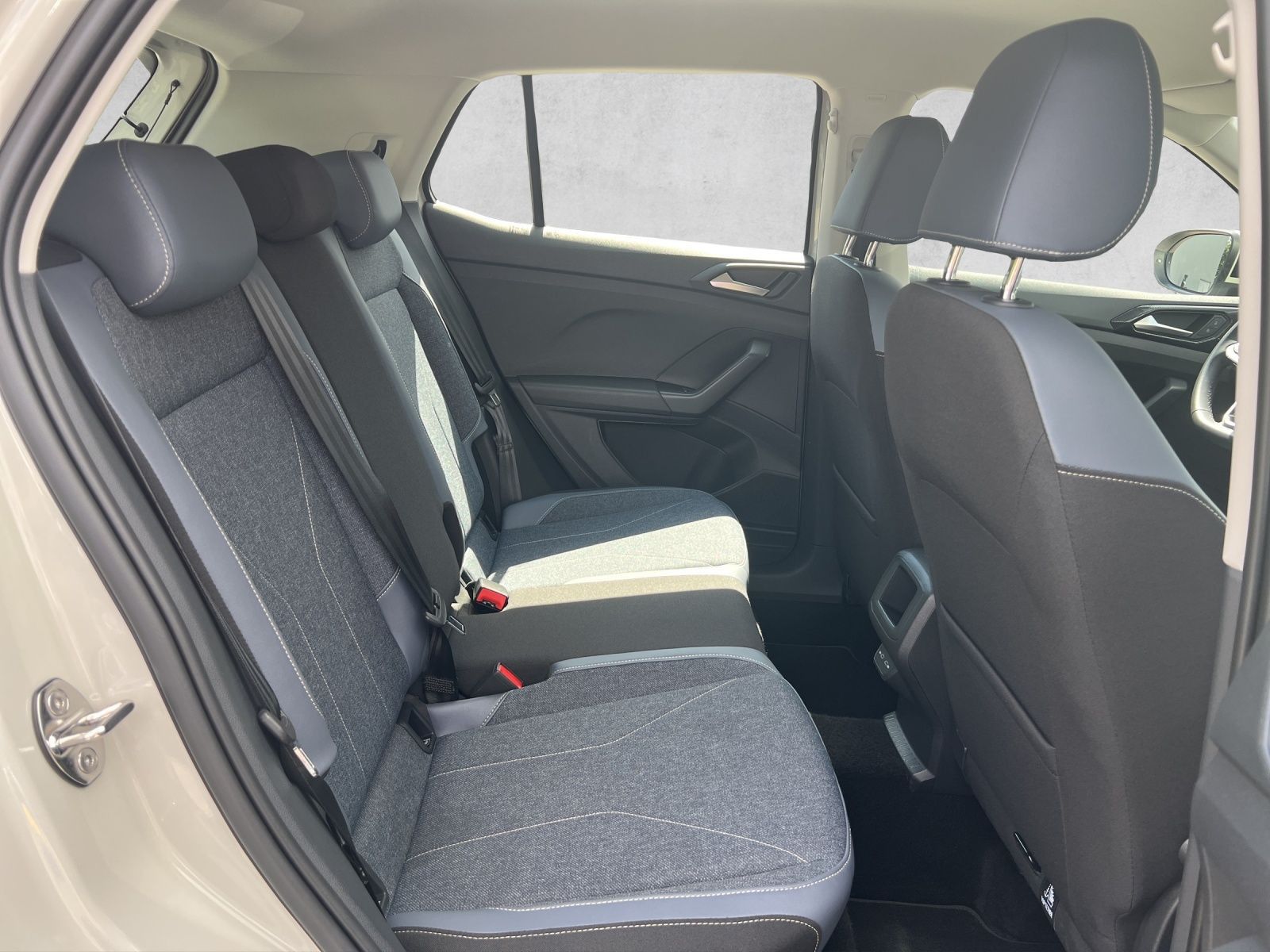 T-Cross Style 1.5 TSI DSG AHK*ACC*Navi*CarPlay