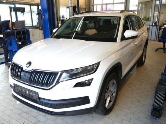 Skoda Kodiaq 2.0TDI 4x4 STYLE*LED*NAVI*AHK*17-ZOLL