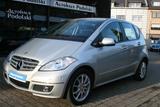 Mercedes-Benz A 160 | 64 TKm|Allwetterr.| Tüv Neu| Scheckheft - Mercedes-Benz A 160 in Krefeld