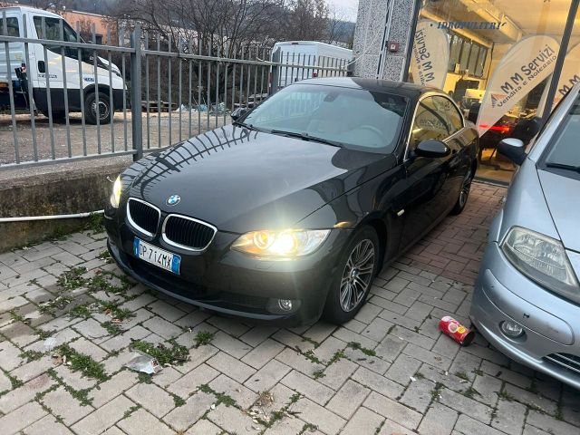 BMW Bmw 320 320i cat Cabrio Attiva