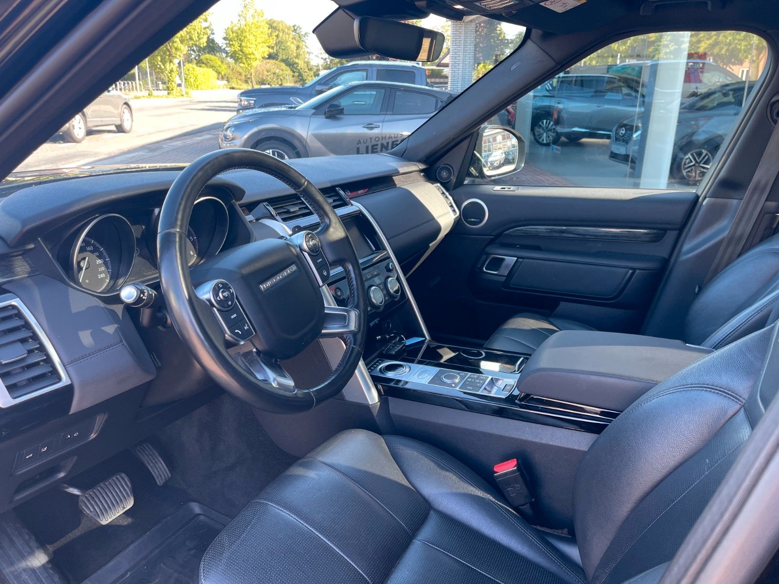 Fahrzeugabbildung Land Rover Discovery 5 HSE TD6