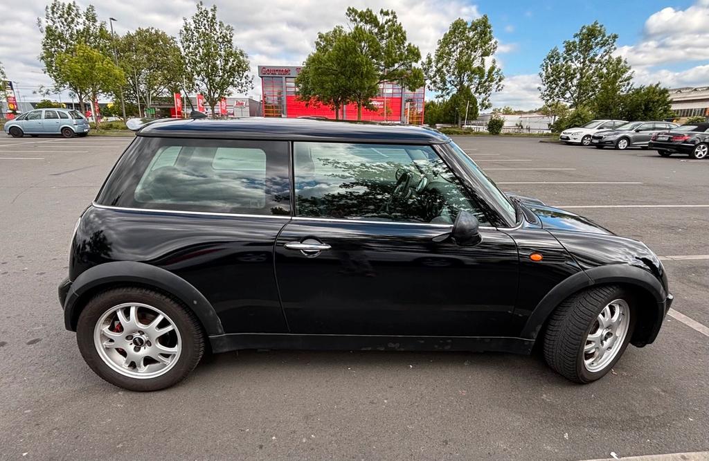MINI ONE