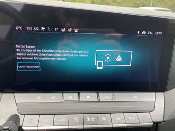 Bild 15 Opel Astra GS AT/NAVI/LHZ+SHZ/PDC vo+hi+360CAM