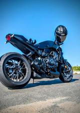 Honda CB1000R *Black Edition* *wenig KM, 1. Halter* - Honda Motorräder in Köln