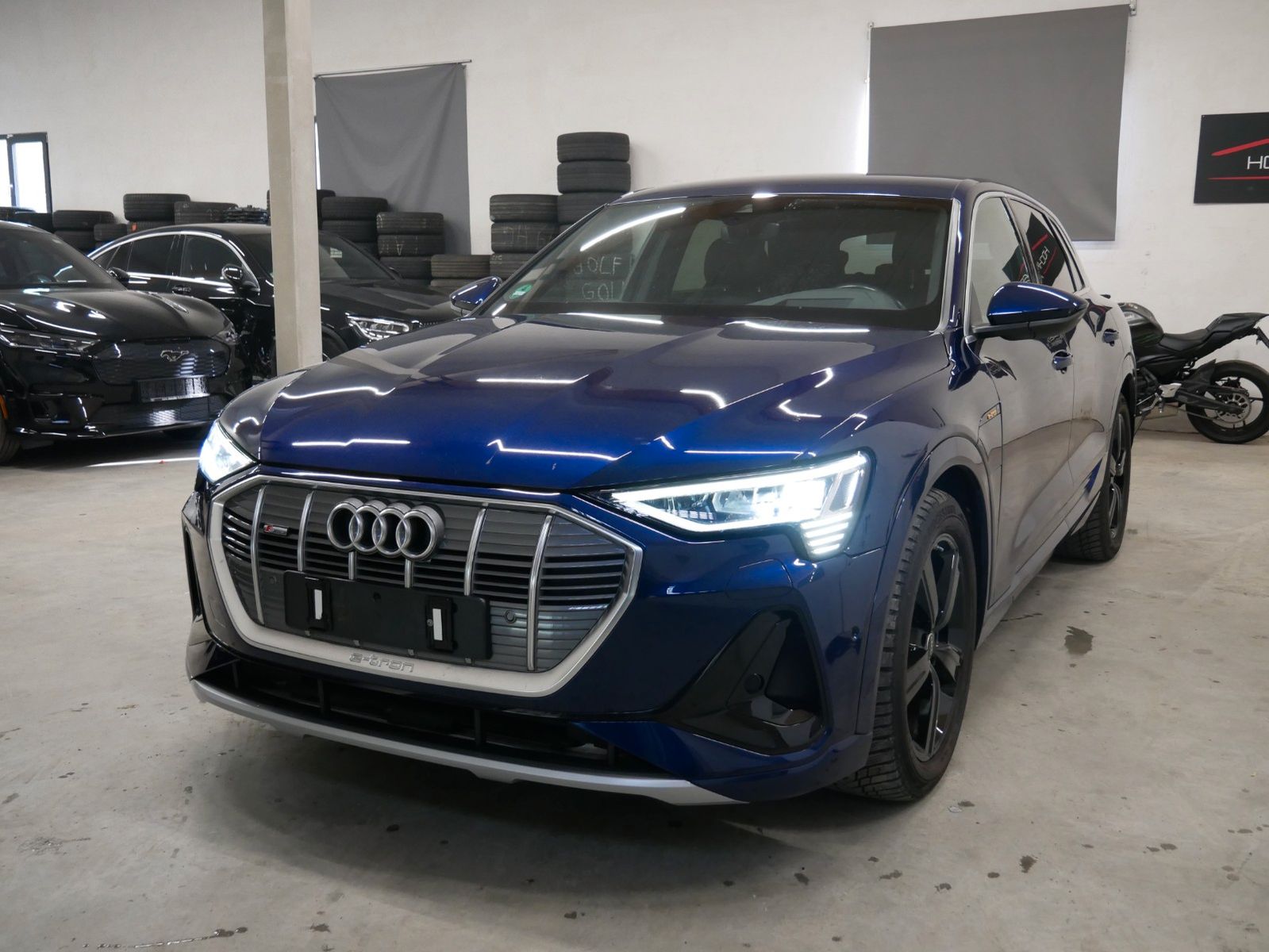 Audi e-tron 55 quattro S line HUD KAM UVM