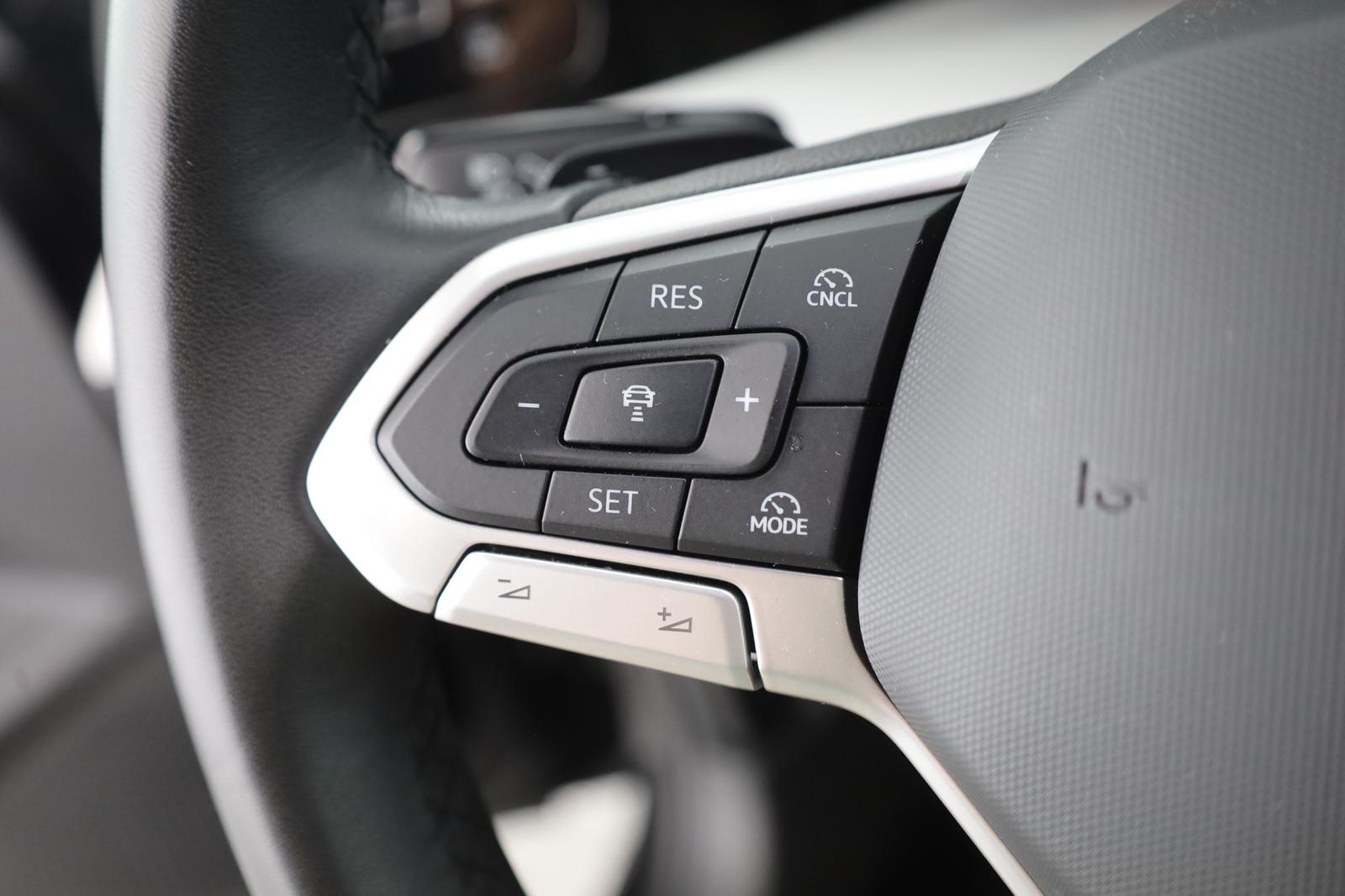 Volkswagen Golf VIII 1.5 eTSI DSG Life LED Virtual Cockpit, миниатюра 15